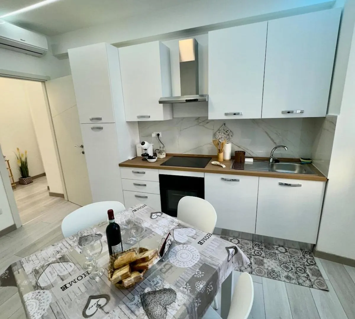 Holiday Home Modern 2 Rooms Near Colosseo Rome 0*,