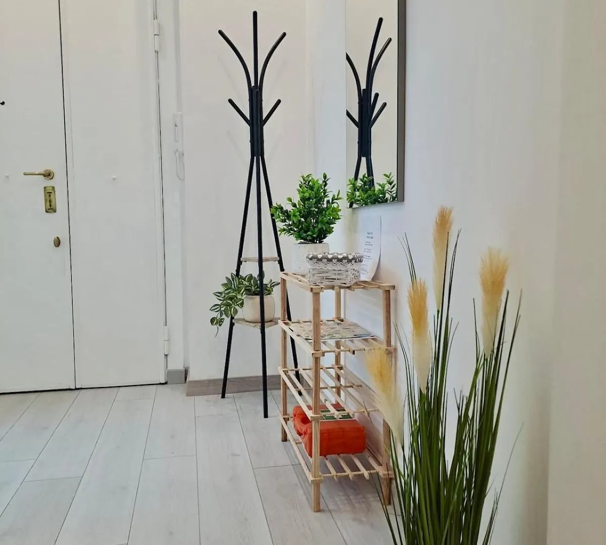 Holiday Home Modern 2 Rooms Near Colosseo Rome 0*,  Italy