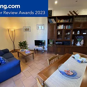 Appartamento Pini Di Roma-new&cozy In Center- Metro A Re Di, Roma