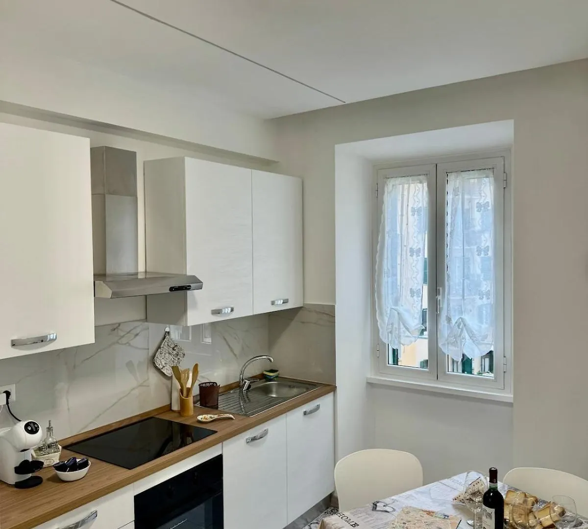 Holiday Home Modern 2 Rooms Near Colosseo 罗马 公寓