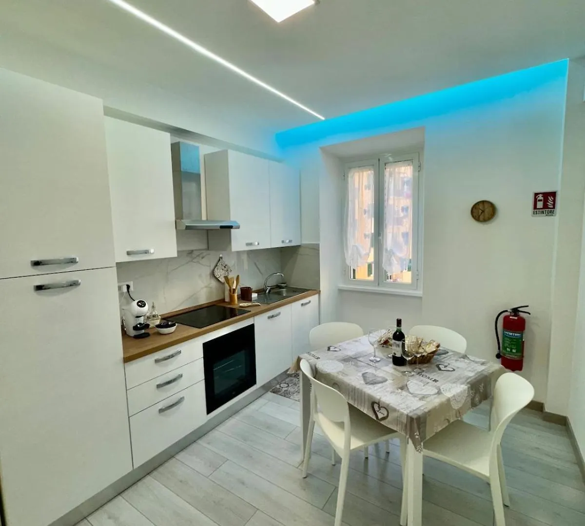 Holiday Home Modern 2 Rooms Near Colosseo Rome